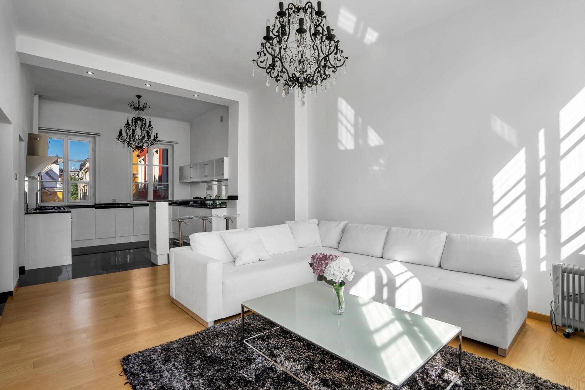 Warsaw Castle Apartments - Prime Location, Historic City Center, Castle View, Fast Internet - By Rentujemy Varsóvia Exterior foto